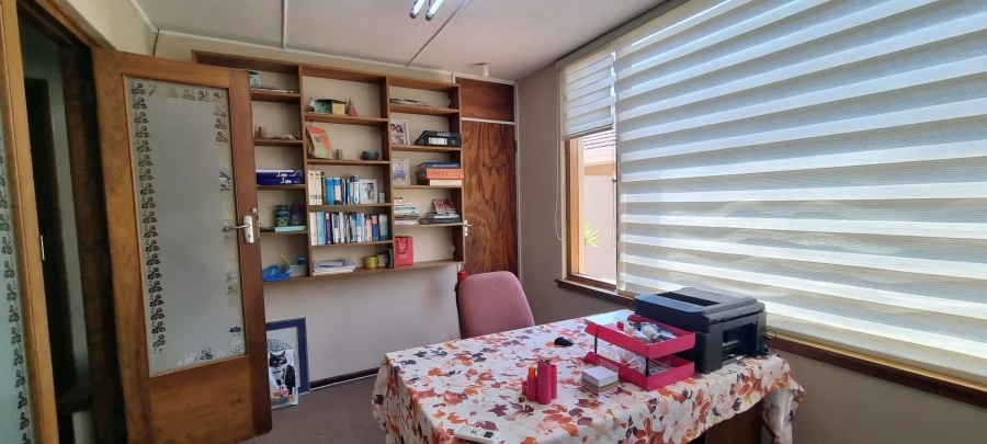 5 Bedroom Property for Sale in Bayswater Free State